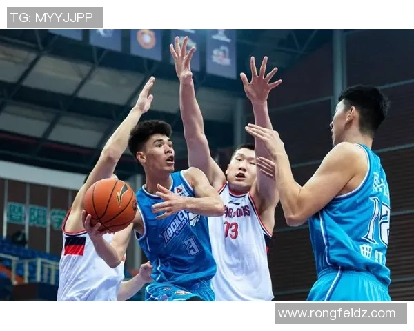 广州篮球队团队配合分析与战术探讨提升整体实力的关键因素